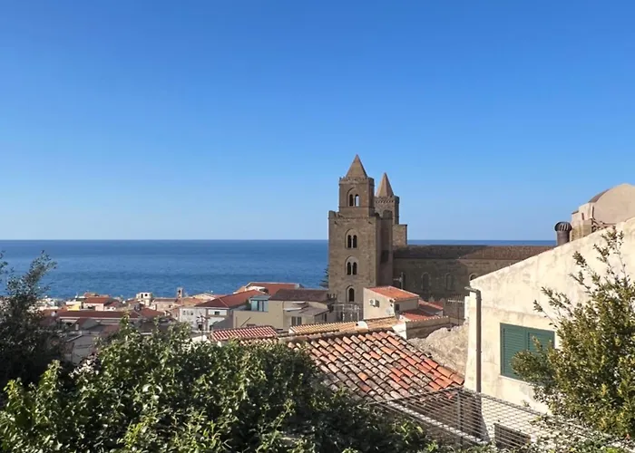 Ad Un Passo Dalla Rocca Luxury Daire *