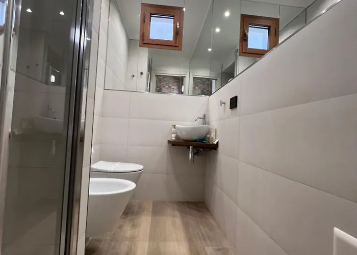 Ad Un Passo Dalla Rocca Luxury Apartamento *